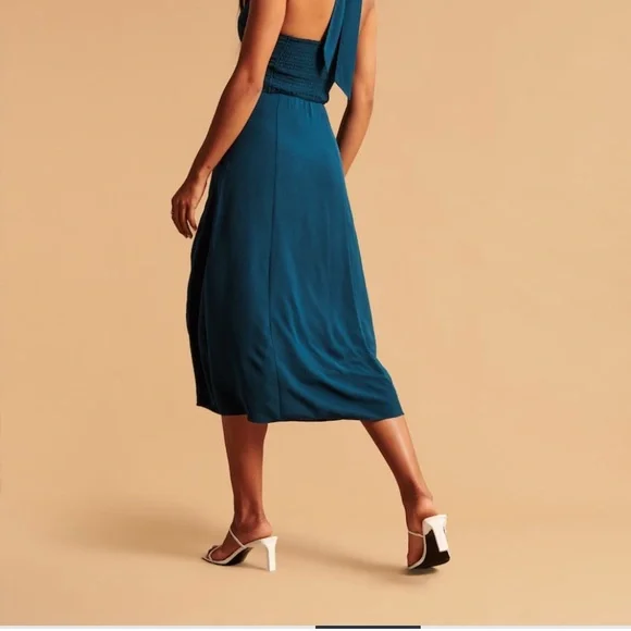 Abercrombie Delicate Button Midi Skirt - Picture 4 of 6